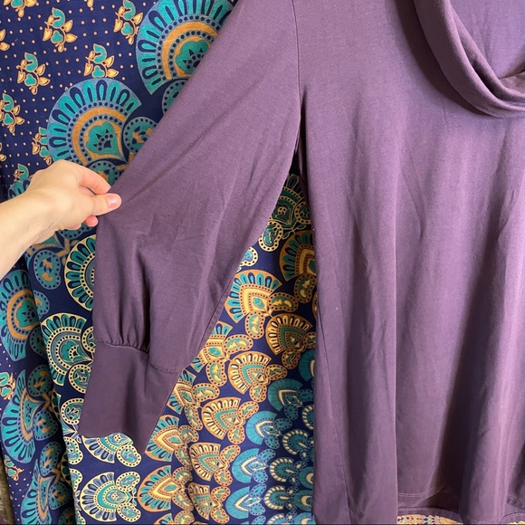 SEXY Ladies mint flowy cowl neck tunic purple by Weekenders size Lsarge - Picture 5 of 14